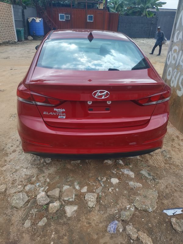 Thumbnail 4 of 2015 Hyundai Sonata
